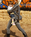 Christina_and_family_at_Mr__Bones_Pumpkin_Patch_in_Beverly_Hills_-_October_11_-_Christina_Aguilera_Daily_0134.jpg