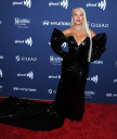 GLAAD_Media_Awards_2023_-_Red_Carpet_-__Christina_Aguilera_Daily_164~0.jpg