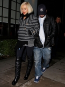 Leaving_Osteria_Mozza_With_Jordan___Kristofer_Buckle_-_January_22_-_Christina_Aguilera_Daily_05.jpg