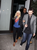 Leaving_Osteria_Mozza_with_Matt_-_November_17_-_Christina_Aguilera_Daily_03.jpg