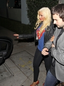 Leaving_Osteria_Mozza_with_Matt_-_November_17_-_Christina_Aguilera_Daily_05.jpg