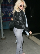 Filename=Leaving_The_Mercer_Hotel_With_Jordan_-_March_22__-__Christina_Aguilera_Daily_13.jpg
Filesize=1890KiB
Dimensions=1668x2781
Date added=Apr 09, 2023 Leaving_The_Mercer_Hotel_With_Jordan_-_March_22__-__Christina_Aguilera_Daily_13.jpg