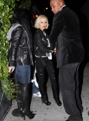 Leaving__Crown__Bar_in_LA_-_February_12_-_Christina_Aguilera_Daily_02.jpg
