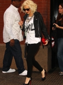 Filename=Leaving_a_Hotel_in_NYC_-_May_6_-_Christina_Aguilera_Daily_0010.jpg
Filesize=1651KiB
Dimensions=1797x2700
Date added=Apr 12, 2023 Leaving_a_Hotel_in_NYC_-_May_6_-_Christina_Aguilera_Daily_0010.jpg