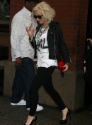 Filename=Leaving_a_Hotel_in_NYC_-_May_6_-_Christina_Aguilera_Daily_0033.jpg
Filesize=2088KiB
Dimensions=1972x2985
Date added=Apr 12, 2023 Leaving_a_Hotel_in_NYC_-_May_6_-_Christina_Aguilera_Daily_0033.jpg