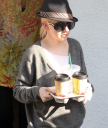 Leaving_a_friend_s_house_with_coffee_-_July_6_-_Christina_Aguilera_Daily_0006.jpg