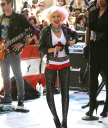 NBC_s_Today_Show_-_June_8_-_Christina_Aguilera_Daily_00071.jpg