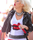 NBC_s_Today_Show_-_June_8_-_Christina_Aguilera_Daily_00128.jpg