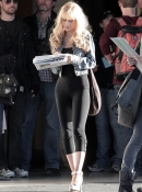 Filename=On_the_set_of_Burlesque_in_Los_Angeles_-_February_16_-_Christina_Aguilera_Daily_009.jpg
Filesize=3222KiB
Dimensions=2550x3600
Date added=Apr 11, 2023 On_the_set_of_Burlesque_in_Los_Angeles_-_February_16_-_Christina_Aguilera_Daily_009.jpg