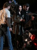 On_the_set_of_Burlesque_in_Los_Angeles_-_January_8_-_Christina_Aguilera_Daily_004.jpg