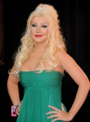 Premiere_of__Burlesque__held_at_Grauman_s_Chinese_Theatre_-_November_15_-_Christina_Aguilera_Daily_00026.jpg