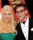 Premiere_of__Burlesque__held_at_Grauman_s_Chinese_Theatre_-_November_15_-_Christina_Aguilera_Daily_00064.jpg