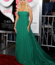 Premiere_of__Burlesque__held_at_Grauman_s_Chinese_Theatre_-_November_15_-_Christina_Aguilera_Daily_00135.jpg
