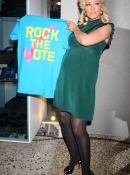 Rock_the_Vote_Hosted_by_Christina_Aguilera_-_November_13_-__Christina_Aguilera_Daily_61.jpg