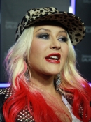 Samsung_Galaxy_Note_II_Launch_Party_-_October_25_-_Christina_Aguilera_Daily_029.jpg