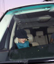 Shopping_in_Los_Angeles_-_December_22_-_Christina_Aguilera_Daily_012.jpg