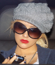 Waiting_In_The_Car_While_Jordan_Runs_Errands_28Beverly_Hills29_-_October_12_-__Christina_Aguilera_Daily_01.jpg