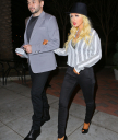 _Christina_Aguilera_HQCandids_281229_.jpg