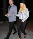 _Christina_Aguilera_HQCandids_281529_.jpg