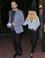 _Christina_Aguilera_HQCandids_28429_.jpg