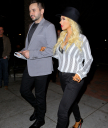 _Christina_Aguilera_HQCandids_28529_.jpg
