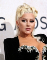 amfAR_Gala_Cannes_2022_-_Christina_Aguilera_-_Xtina_Daily_00001.jpg