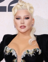 amfAR_Gala_Cannes_2022_-_Christina_Aguilera_-_Xtina_Daily_00021.jpg