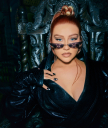 black-christina-aguilera-2021-03.jpg