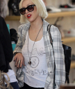 buzz_091203OSM_ChristinaAguilera_35.jpg