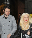 christina-aguilera-matthew-rutler-show-02.jpg