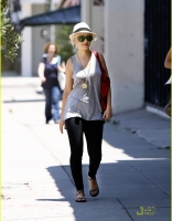Filename=christina-aguilera-shopping-spree-01.jpg
Filesize=171KiB
Dimensions=930x1222
Date added=Jan 20, 2019 christina-aguilera-shopping-spree-01.jpg