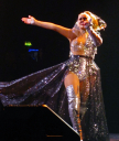 christina-aguilera_09112019e_08.jpg