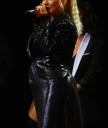 christina-aguilera_09112019e_18.jpg