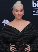 christina-aguilera_20052018e4_08.jpg