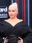 christina-aguilera_20052018e4_152.jpg