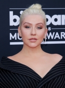 christina-aguilera_20052018e4_176.jpg