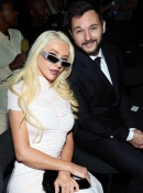 xtina_daily_christina_aguilera__010203040~0.jpg