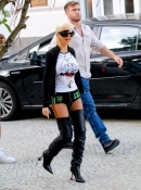 xtinahq_christina_aguilera_brazil_101102103104.jpg