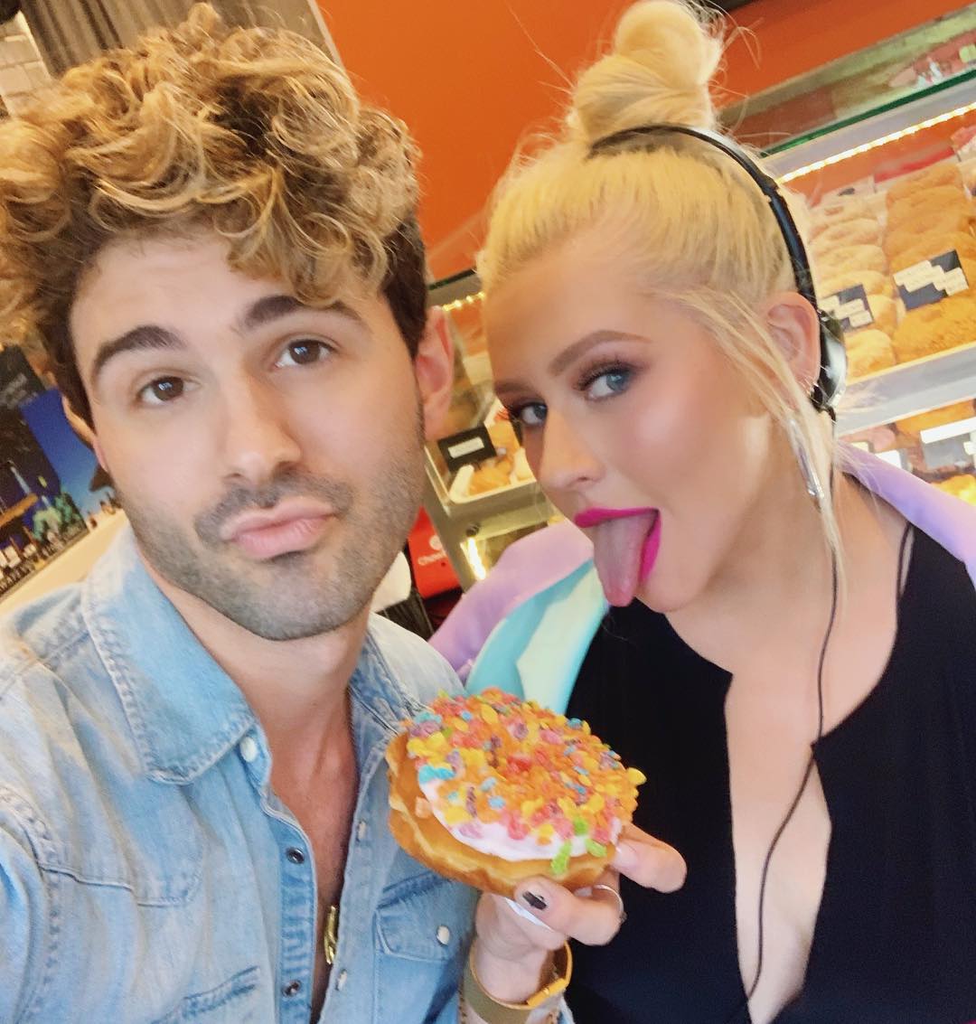 vincerossi_50520134_2197927887125231_2255196075469768223_n.jpg vincerossi_50520134_2197927887125231_2255196075469768223_n.jpg