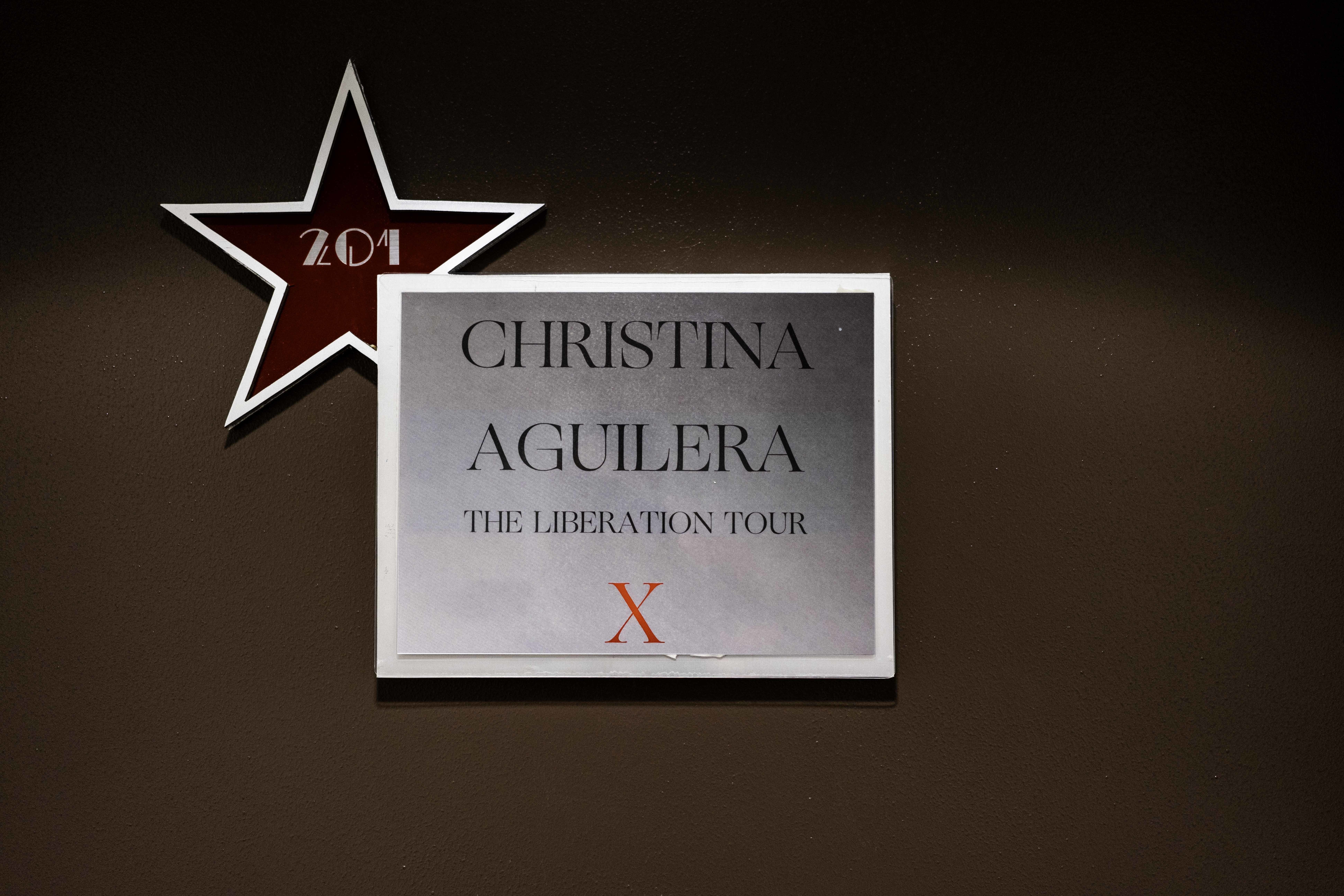 â€œWelcome to the Radio City Music Hallâ€¦â€

