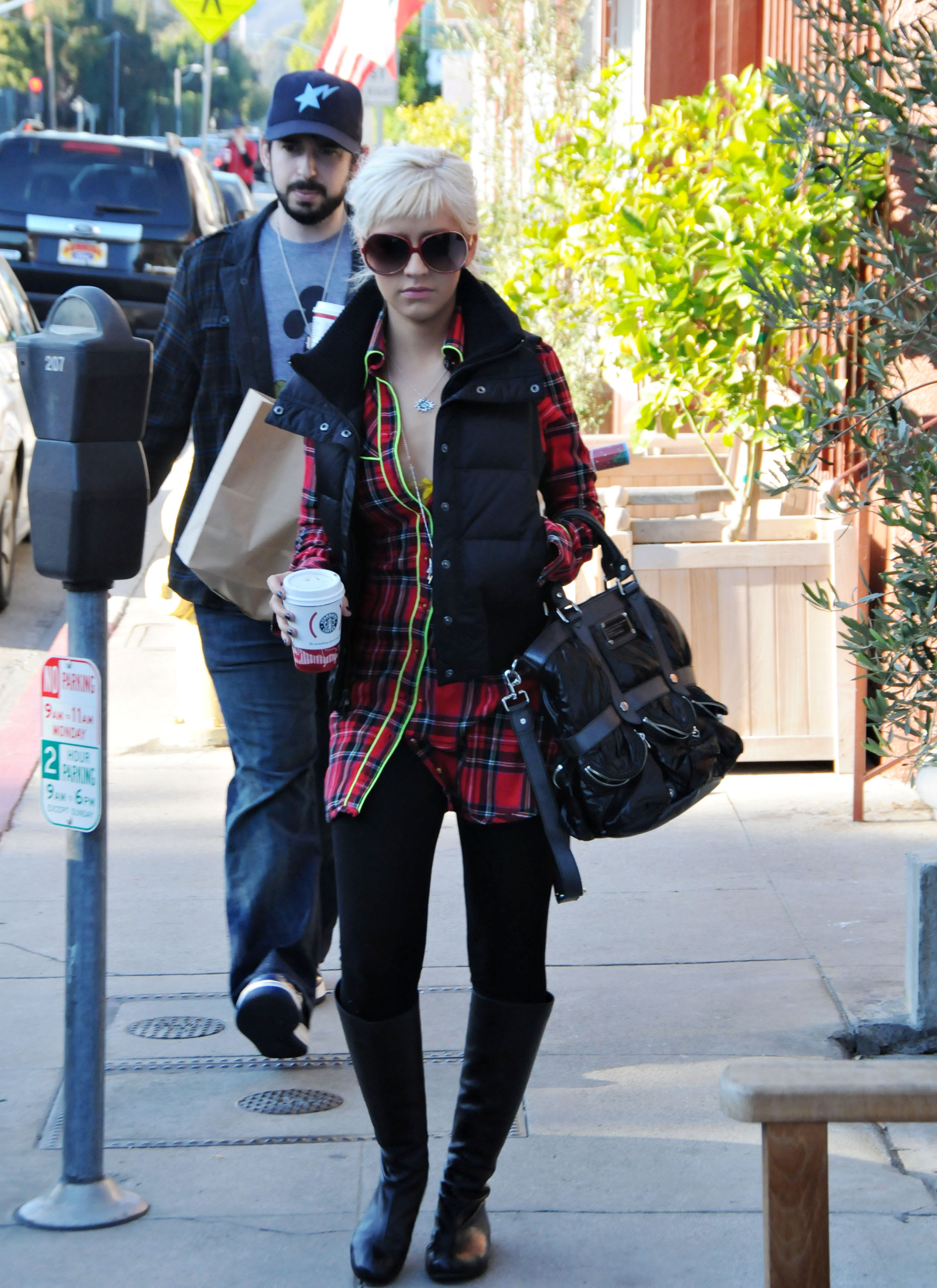 xd_458_28229.jpg xd_458_28229.jpg