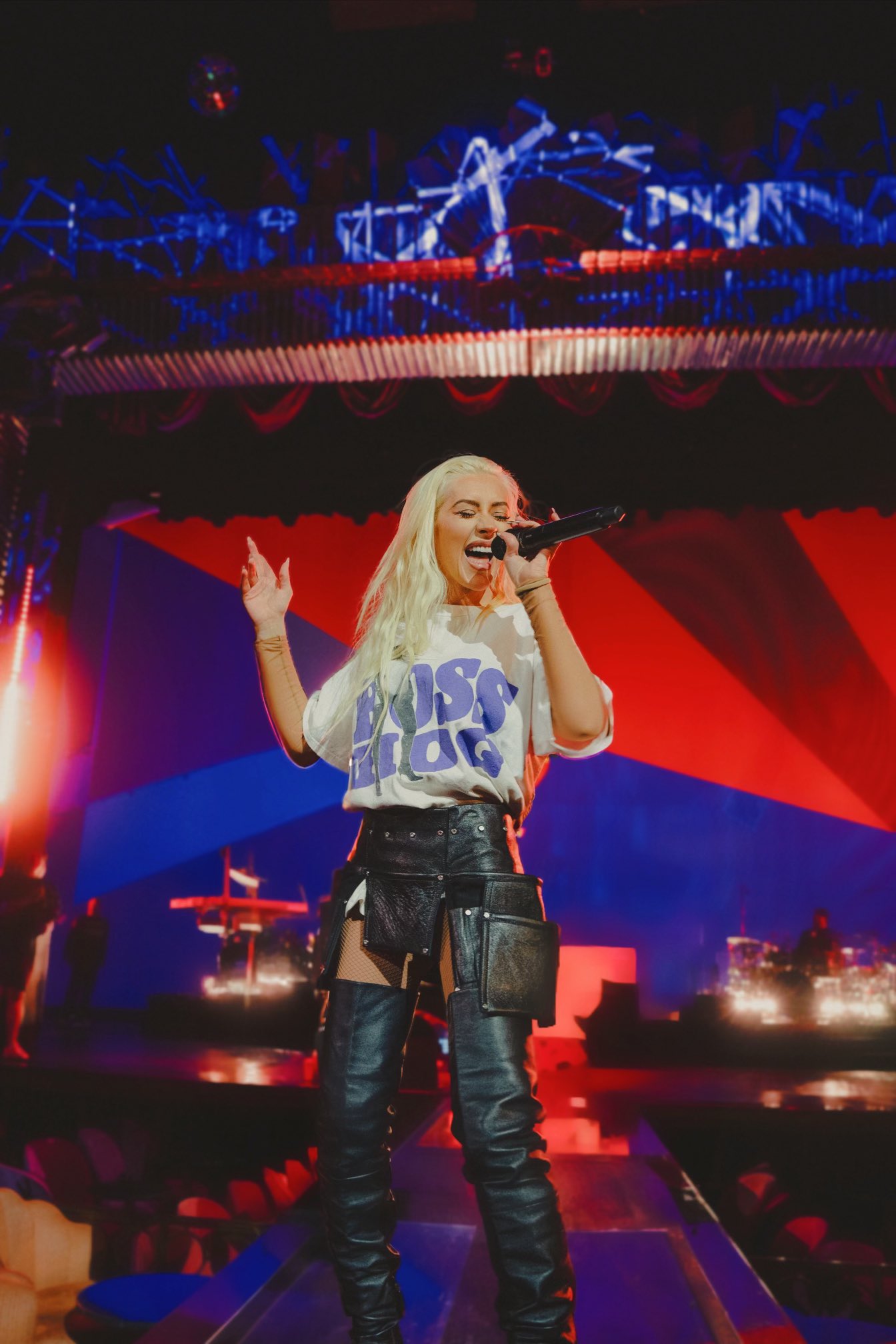 xtina-1781142035174772839-01.jpg