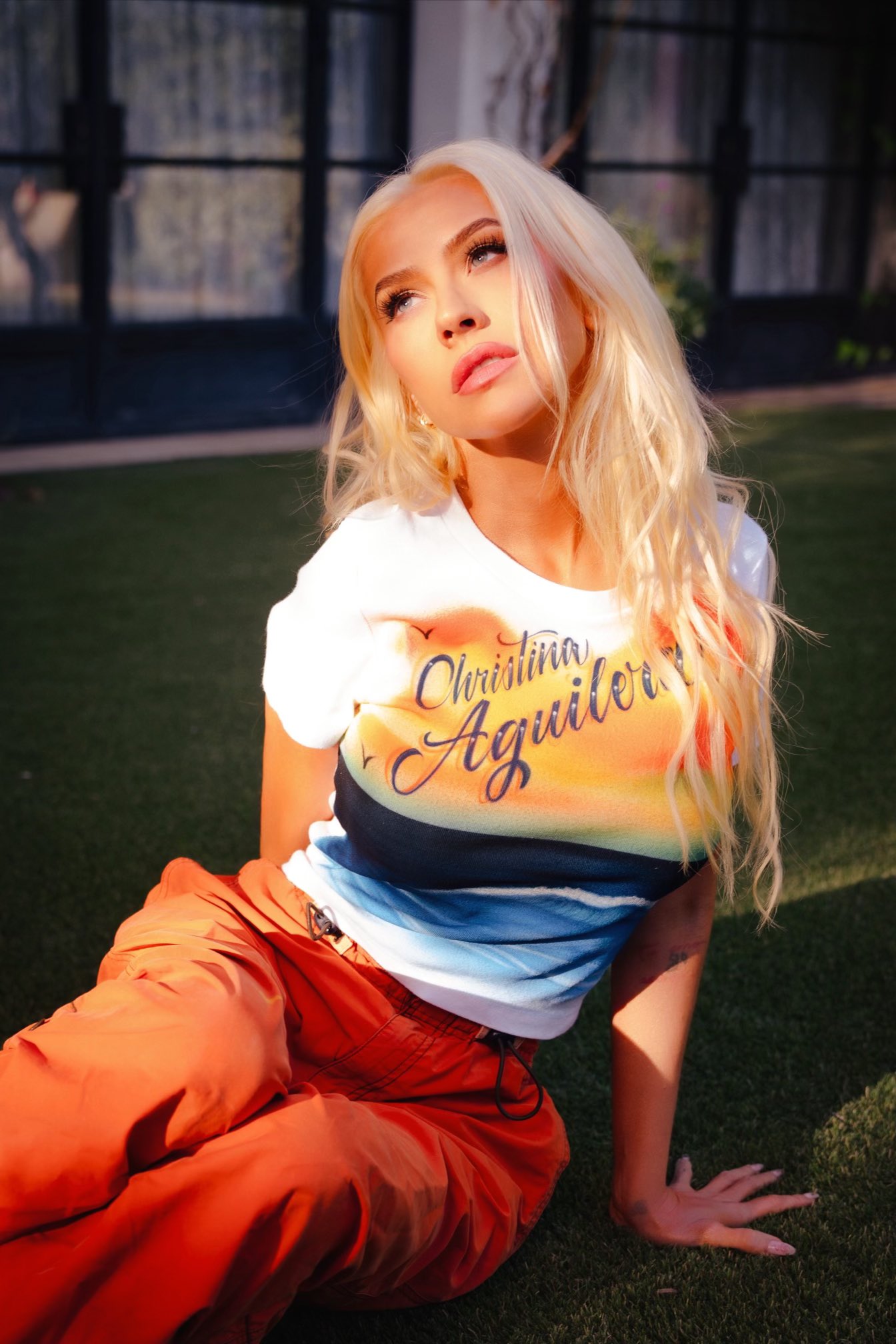 xtina-1860130795769463236-02.jpg