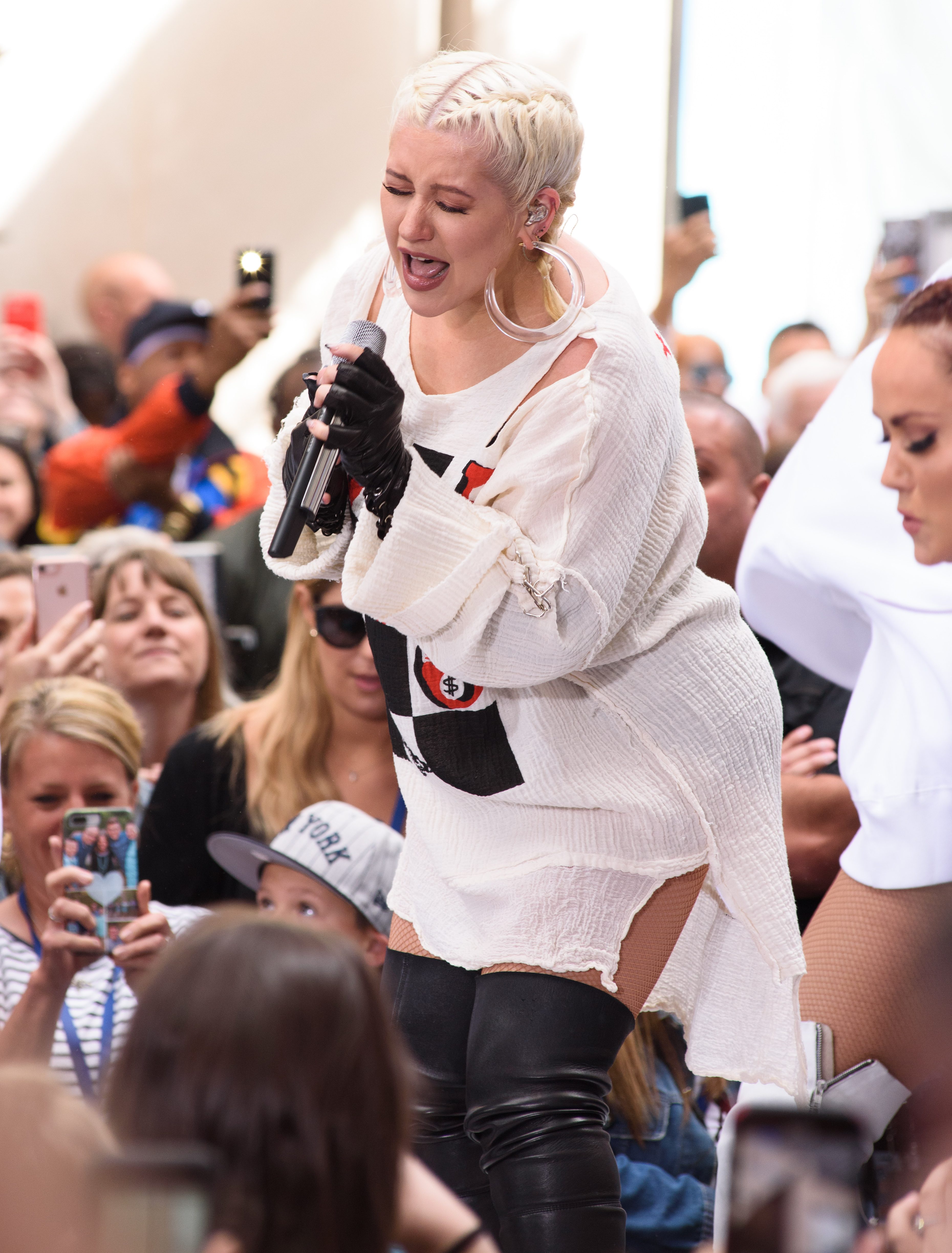 xtina_15062018e_256.jpg