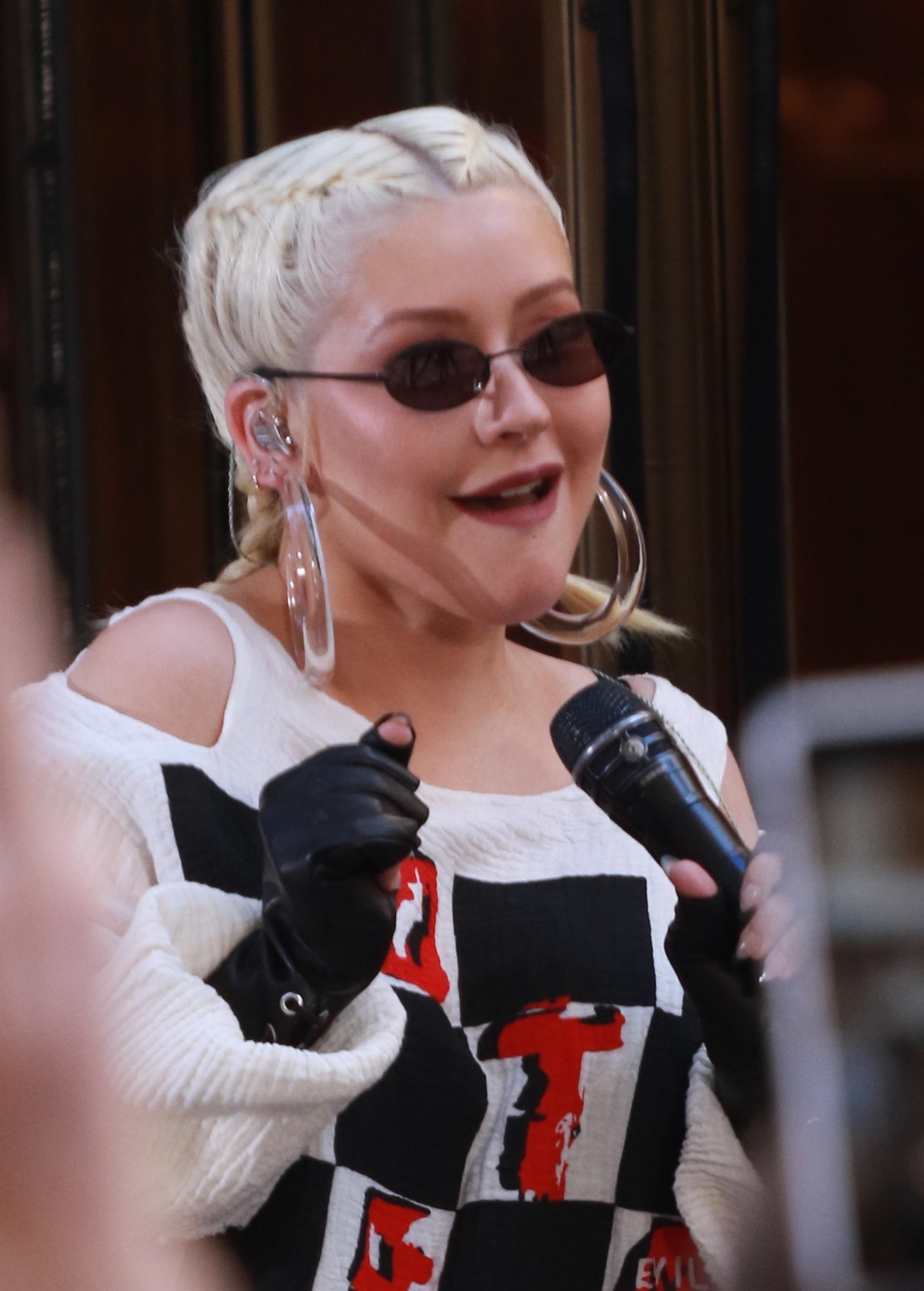 xtina_15062018e_40.jpg xtina_15062018e_40.jpg