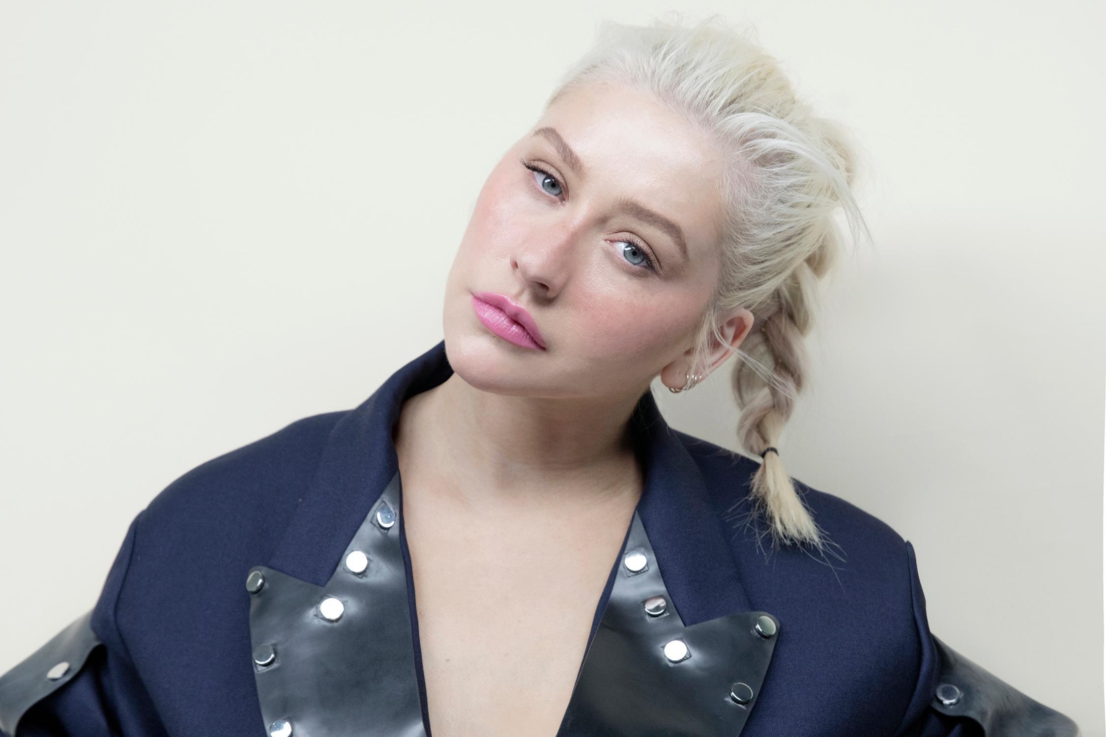 xtinadaily-589645.jpg xtinadaily-589645.jpg