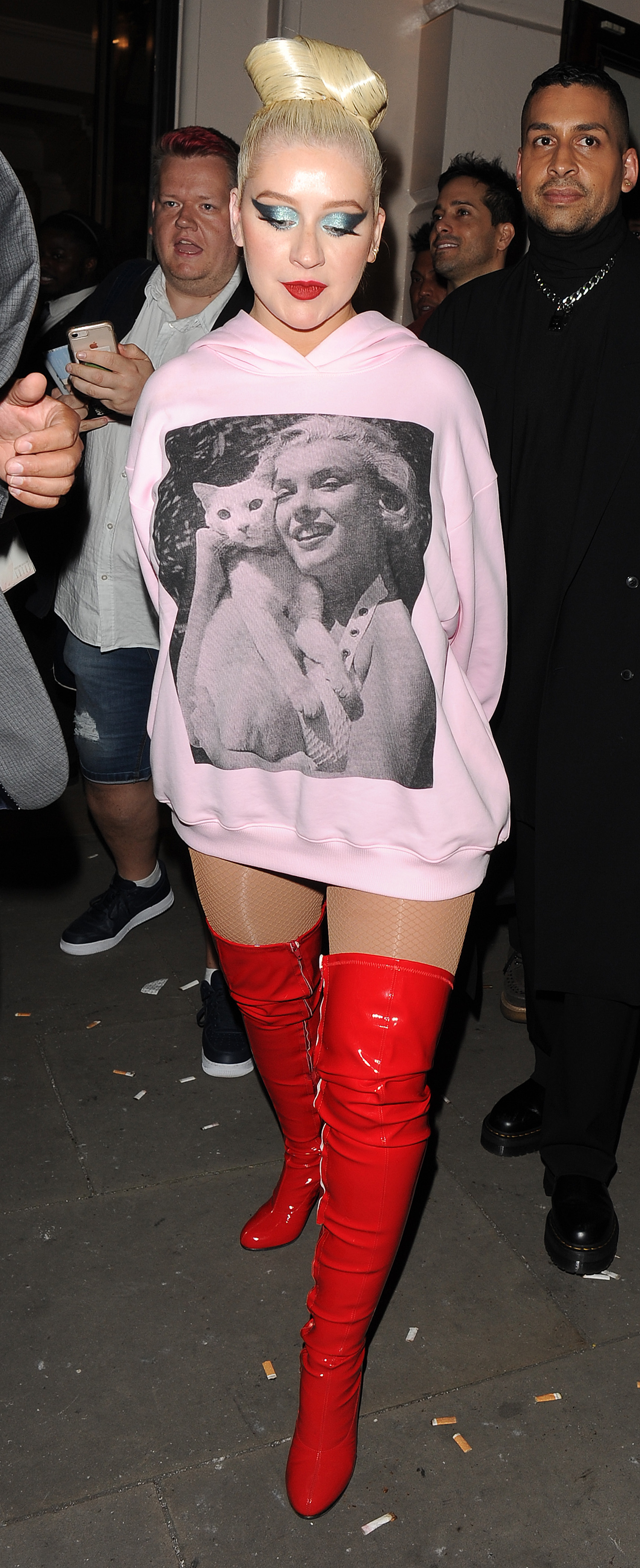 xtinadaily-christina-aguilera-london04.jpg xtinadaily-christina-aguilera-london04.jpg