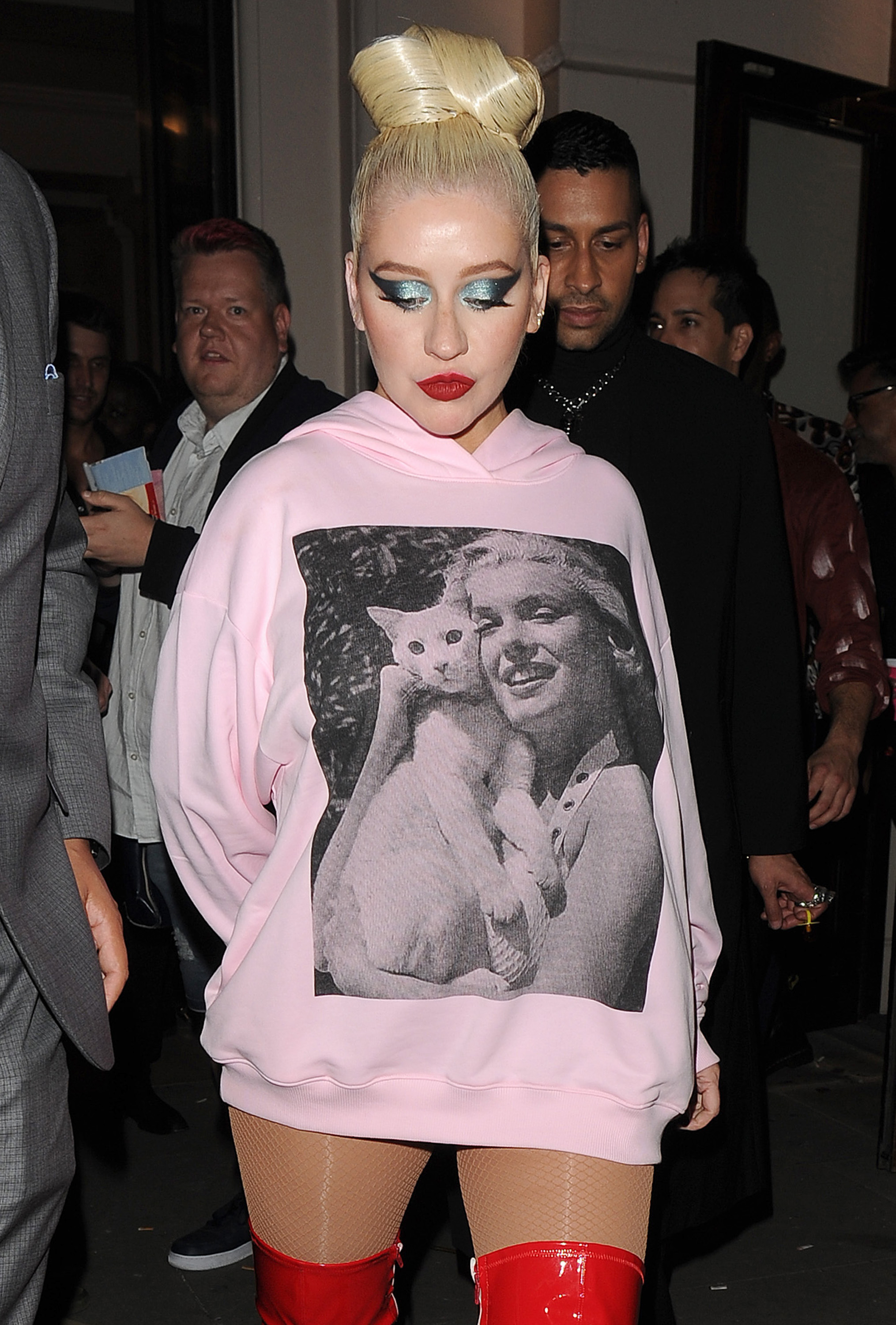 xtinadaily-christina-aguilera-london12.jpg xtinadaily-christina-aguilera-london12.jpg