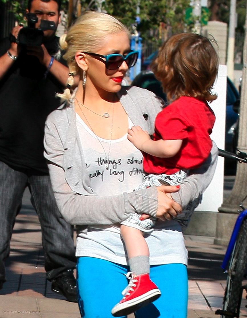 xtinadaily78006.jpg xtinadaily78006.jpg