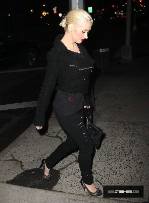 xtinadaily_241008.jpg xtinadaily_241008.jpg